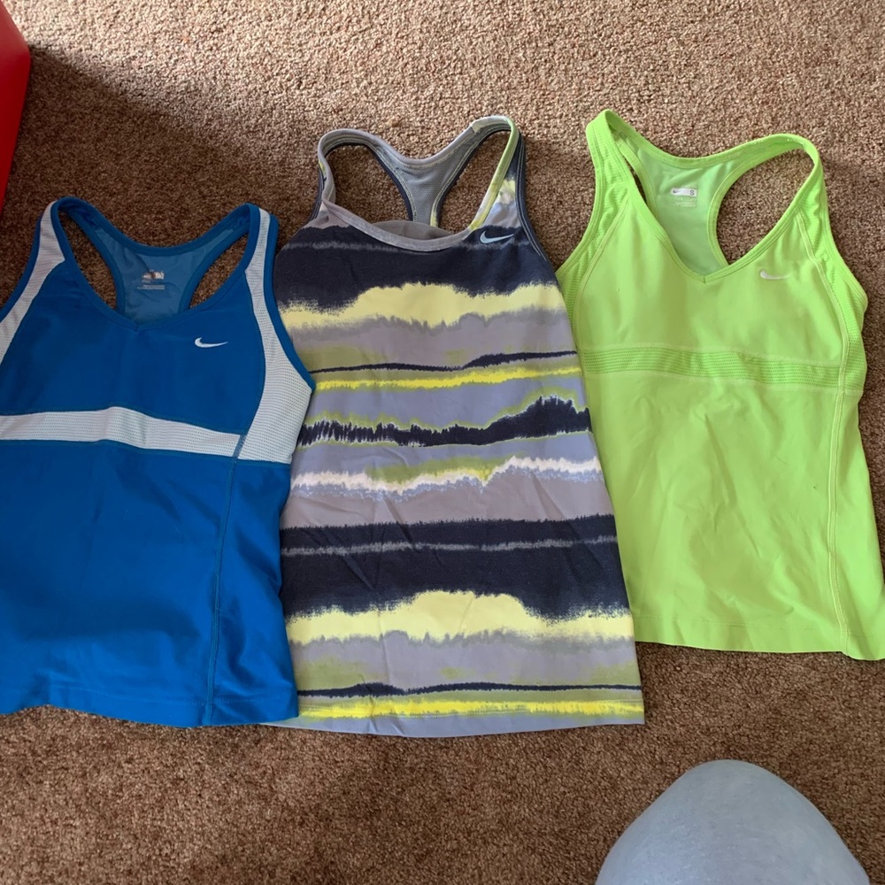 Women’s Nike Dri-Fit Top - Picture 1 of 1
